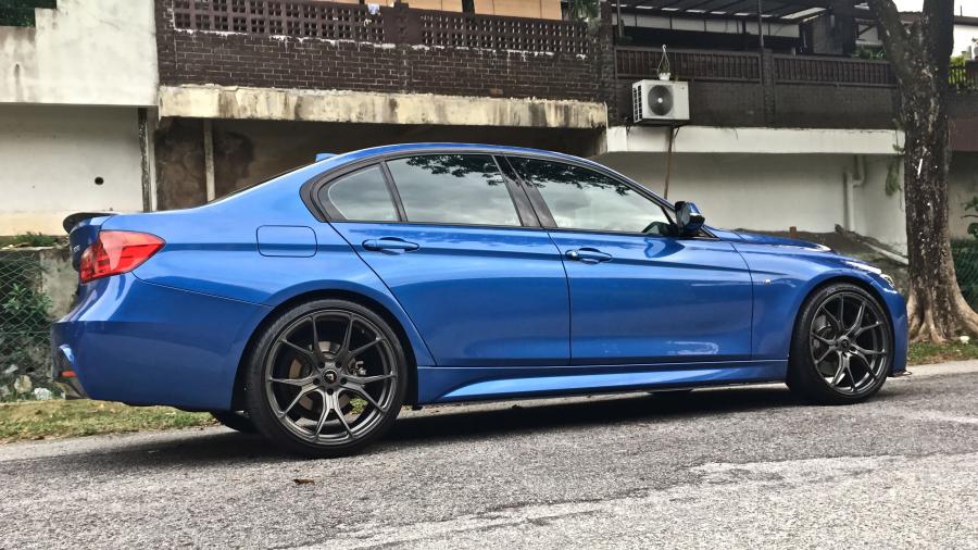  BMW 328i Sedan by Autofuture Design on Vorsteiner Wheels (V-FF 103) 2017 года  (фото 37 из 42)